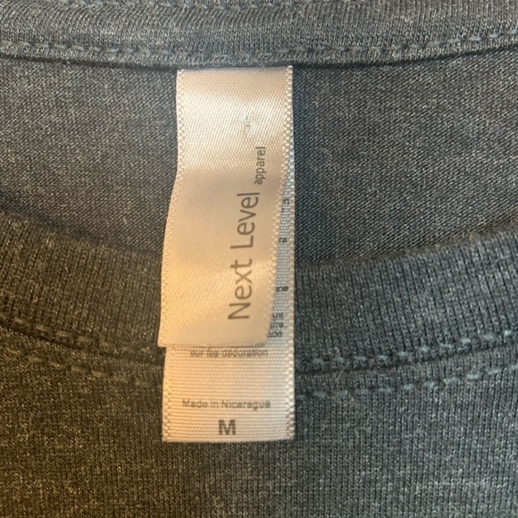 𝅺NEXT Level Apparel Share the Sun T-shirt - Picture 3 of 3